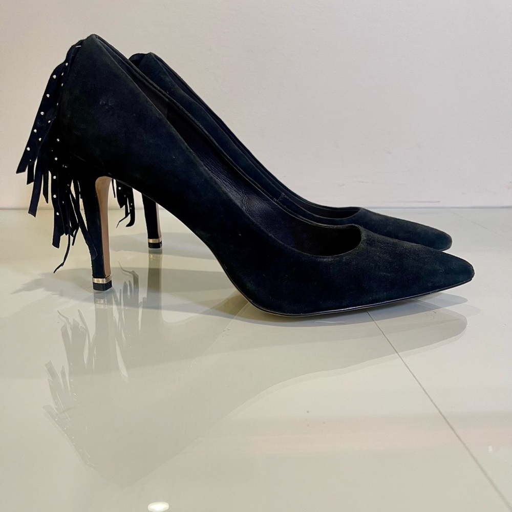 Kenneth Cole Riley 85 Fringe Pumps